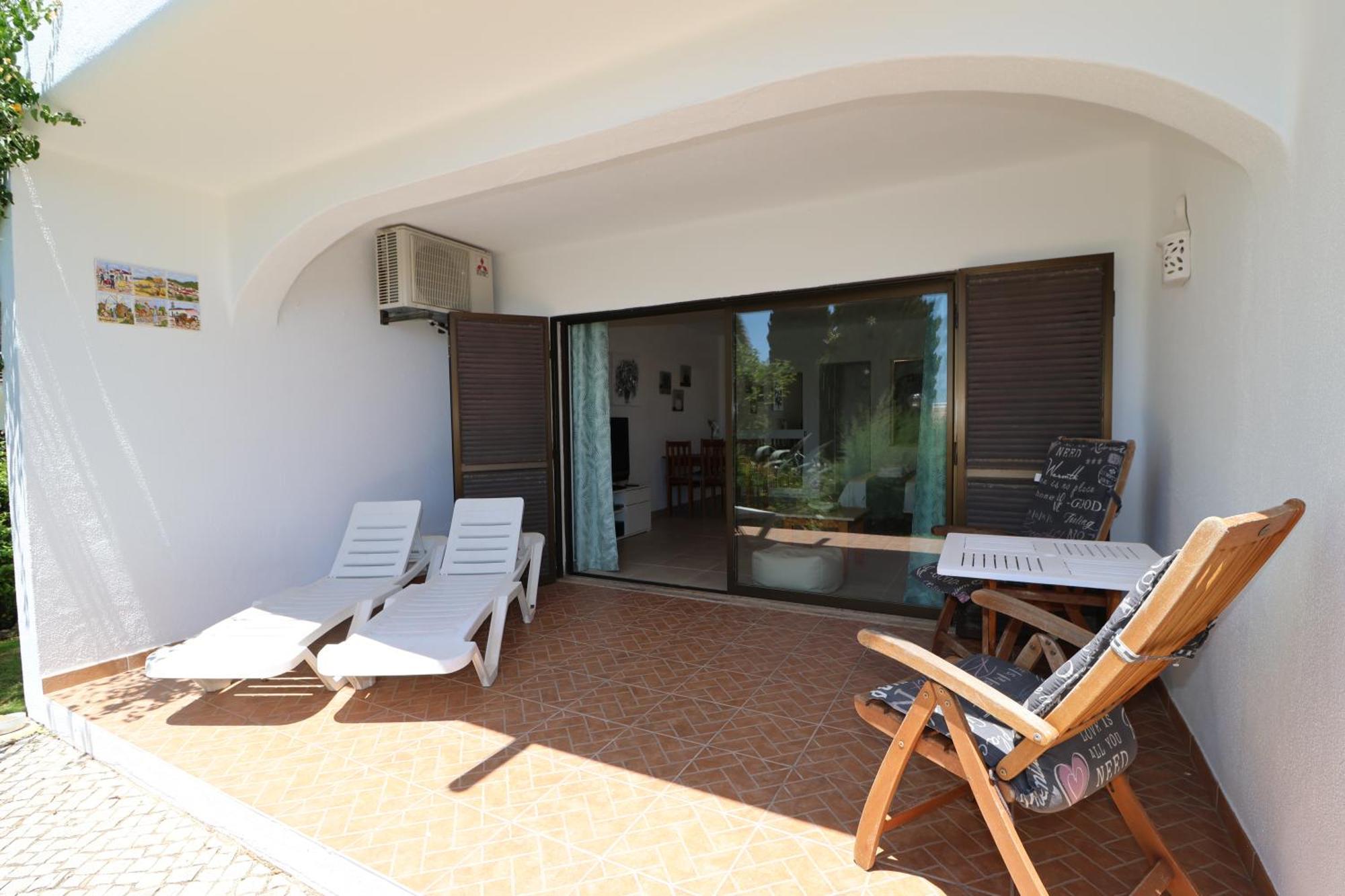 Camelia 52 Beach Studio Apartment - Sao Rafael, アルブフェイラ エクステリア 写真